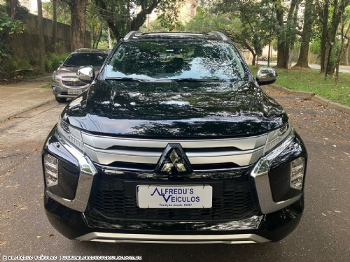 Mitsubishi PAJERO SPORT HPE S  2023/2024